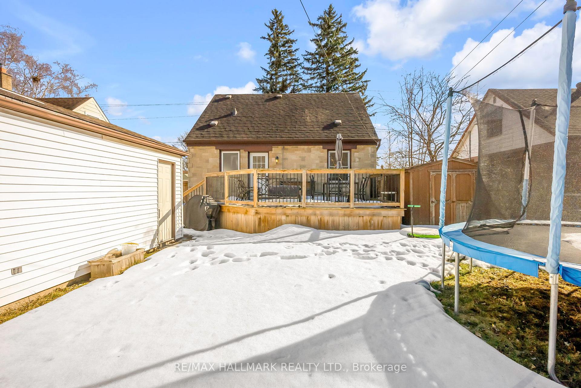 Photo 40 of 10 Mckay Road, Hamilton, Dundas — HOMEH