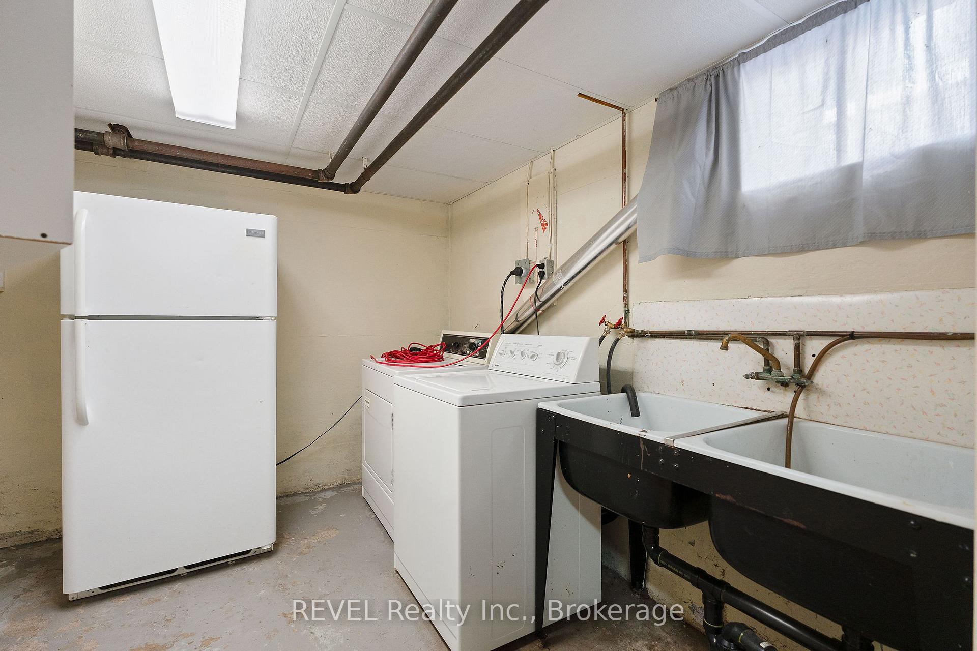 Photo 65 of 31 Fitzgerald Street, St. Catharines, Downtown — HOMEH