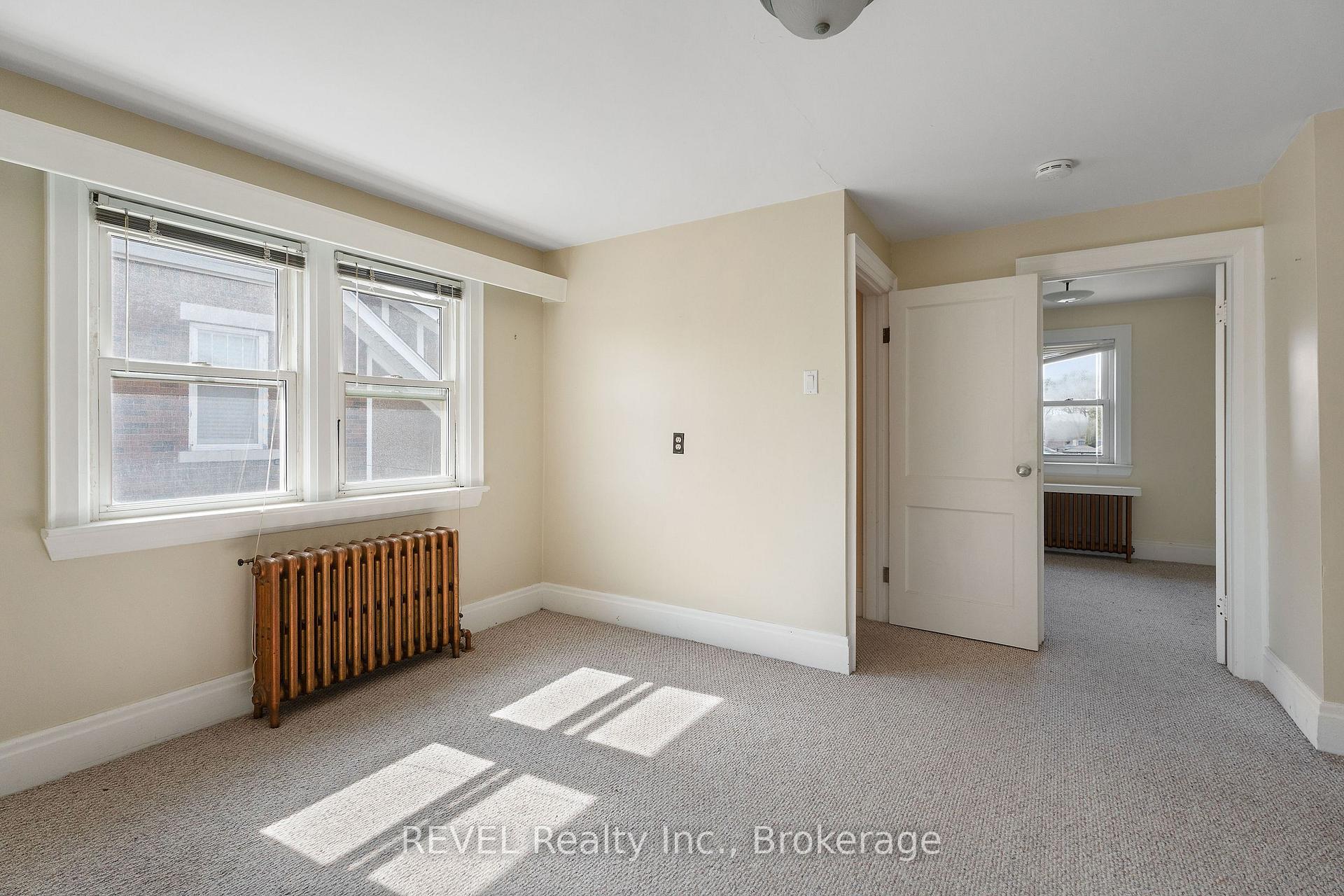 Photo 42 of 31 Fitzgerald Street, St. Catharines, Downtown — HOMEH