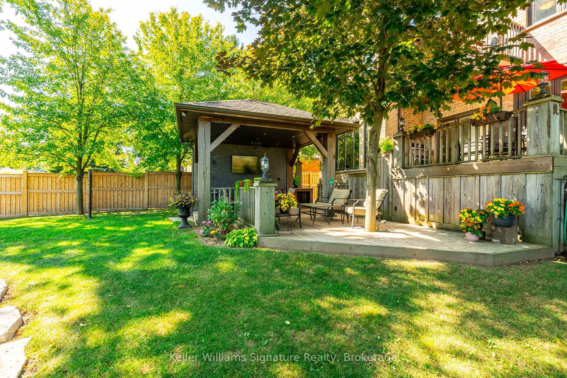 Photo 16 of 81 Glancaster Road, Hamilton, Carpenter — HOMEH