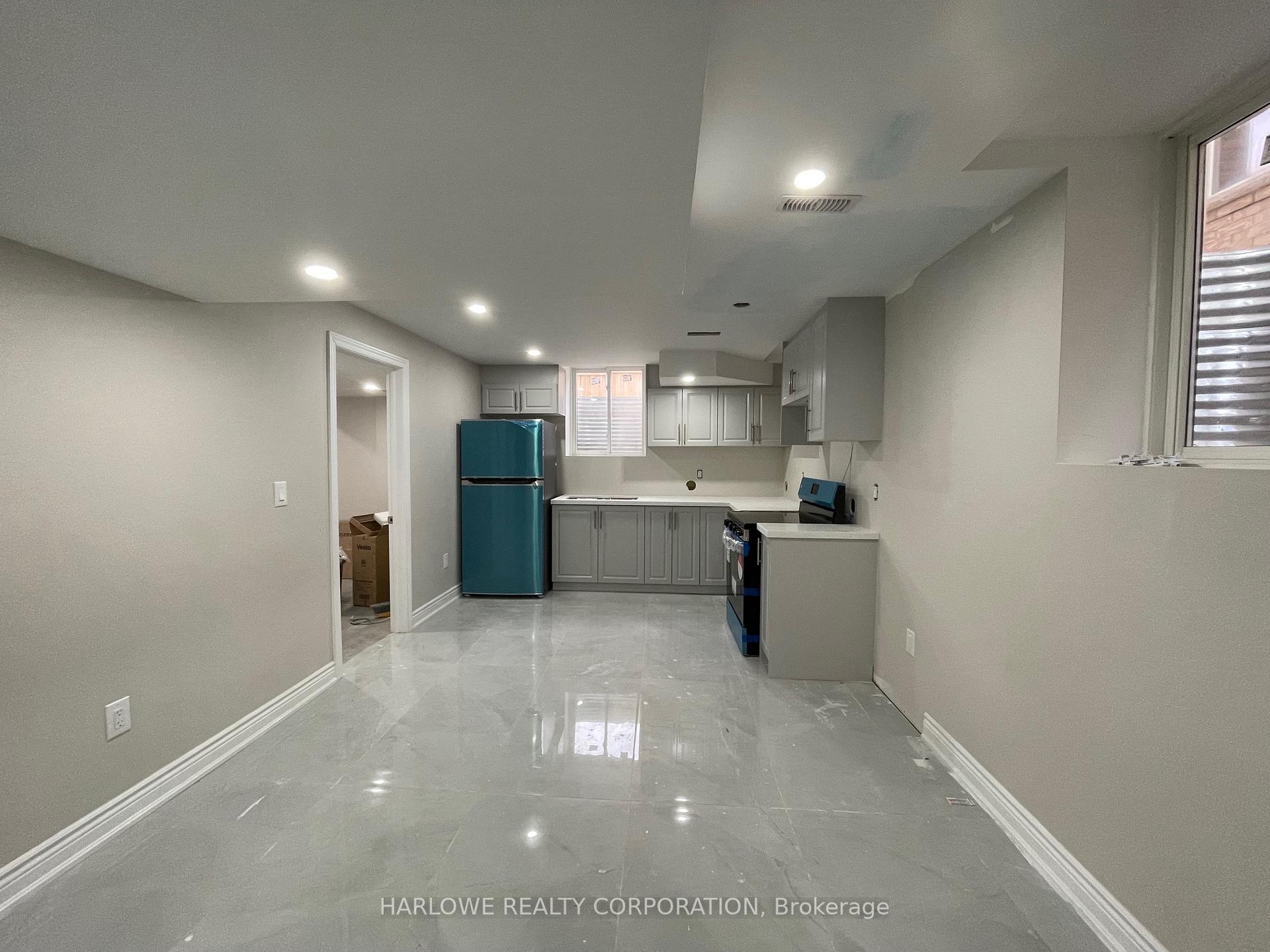 Front of Unit Basement, 68 Thornbush Boulevard