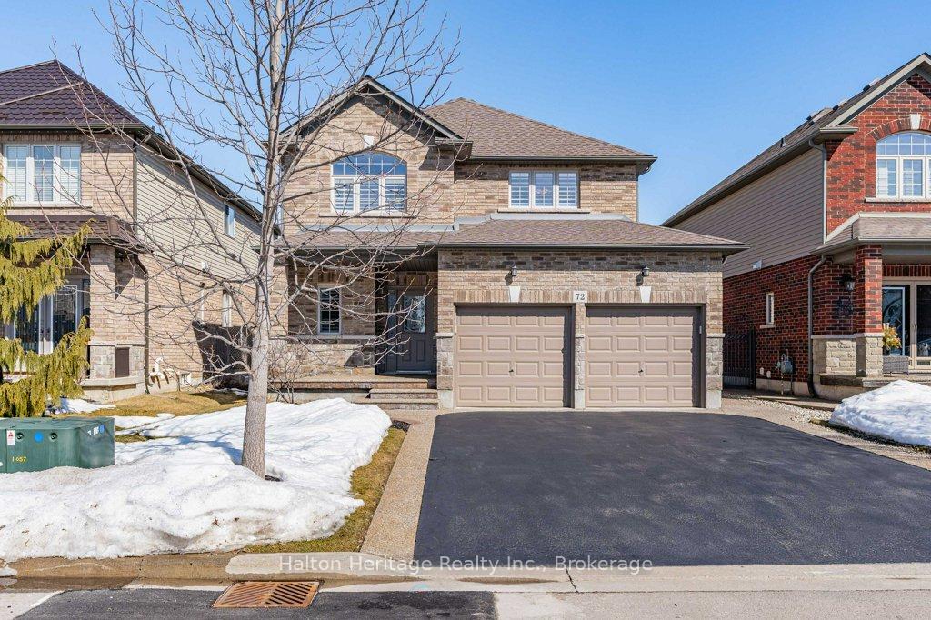 Photo 3 of 72 Garinger Crescent, Hamilton, Binbrook — HOMEH
