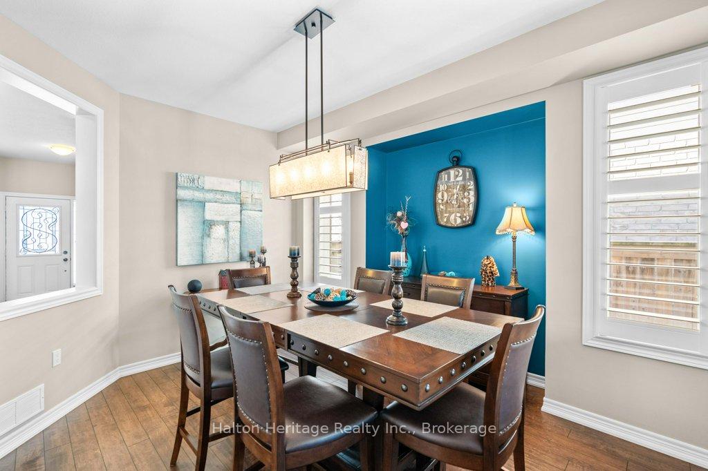 Photo 18 of 72 Garinger Crescent, Hamilton, Binbrook — HOMEH