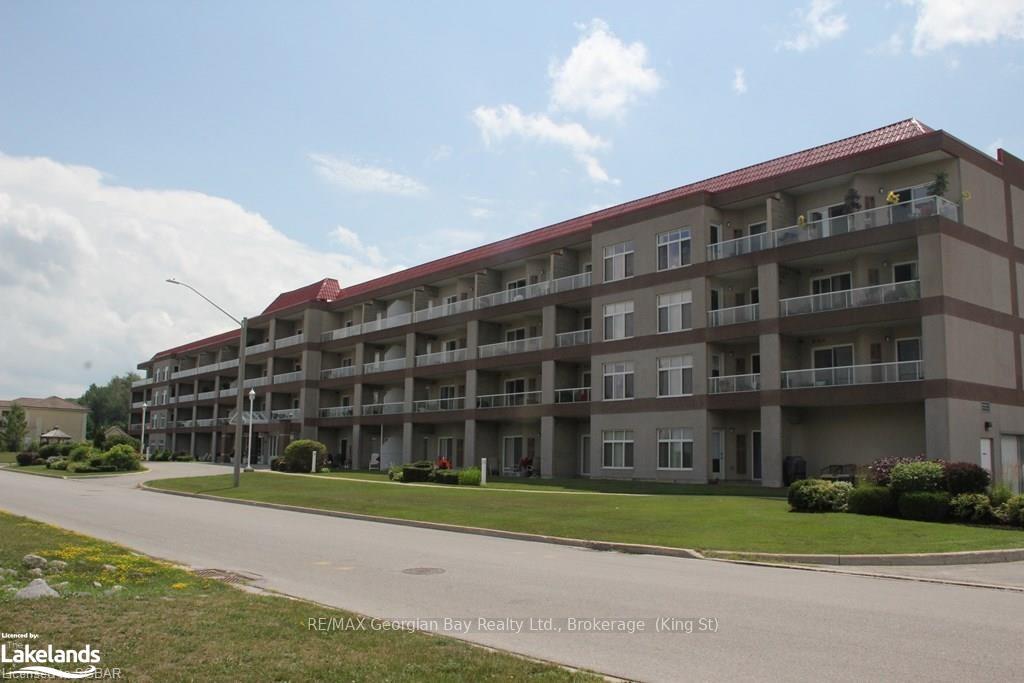 Front of Unit 104, 280 Aberdeen Boulevard