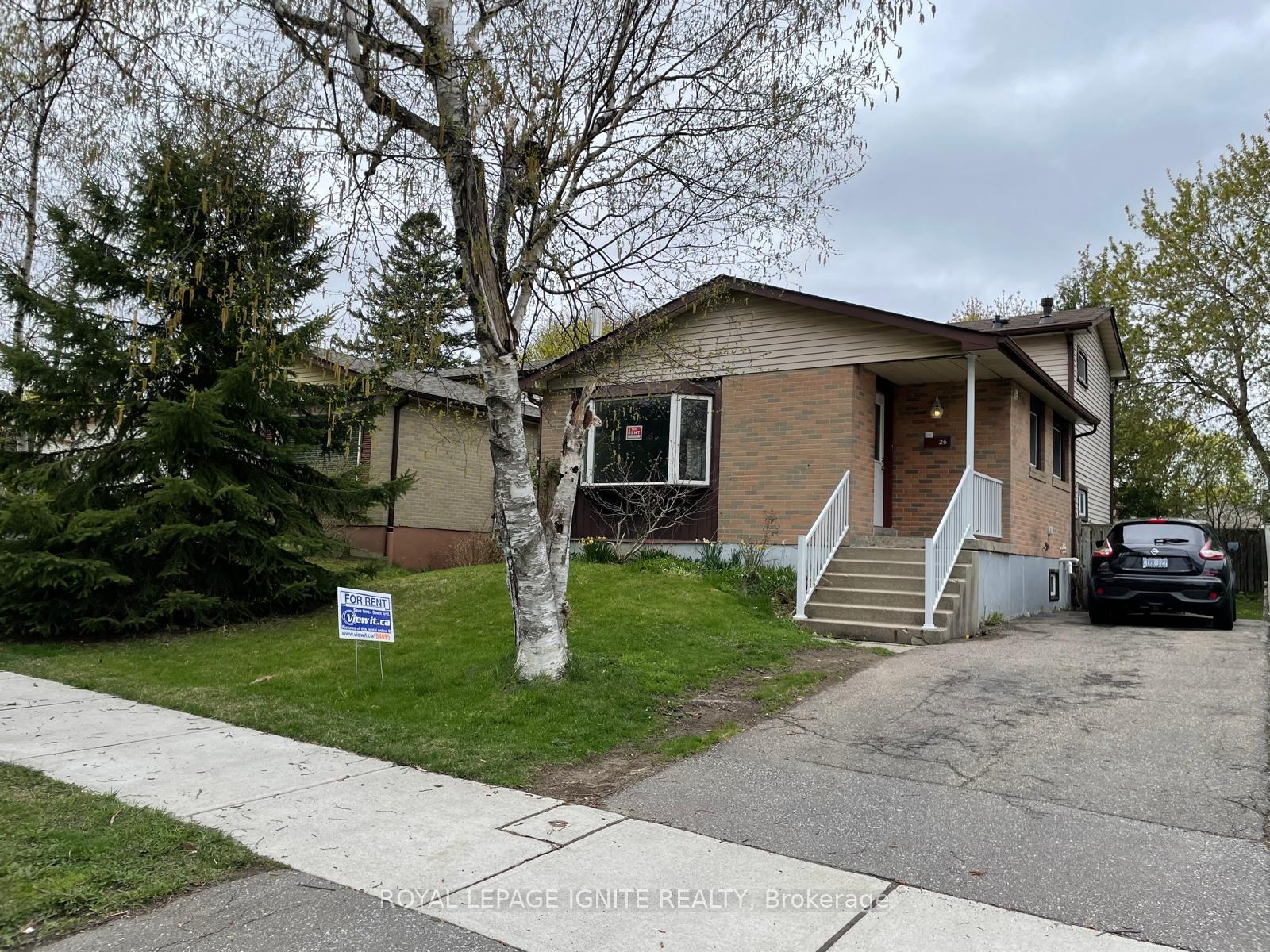 Front of Unit Upper, 26 Carberry Crescent