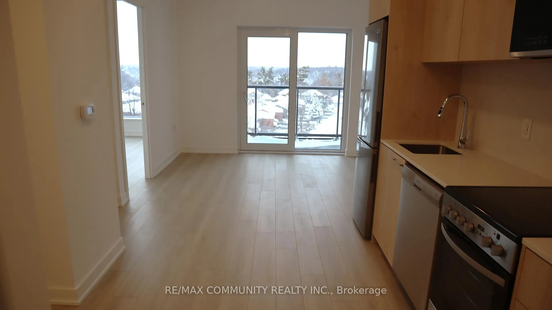 Front of Unit 819, 7347 Kingston Road
