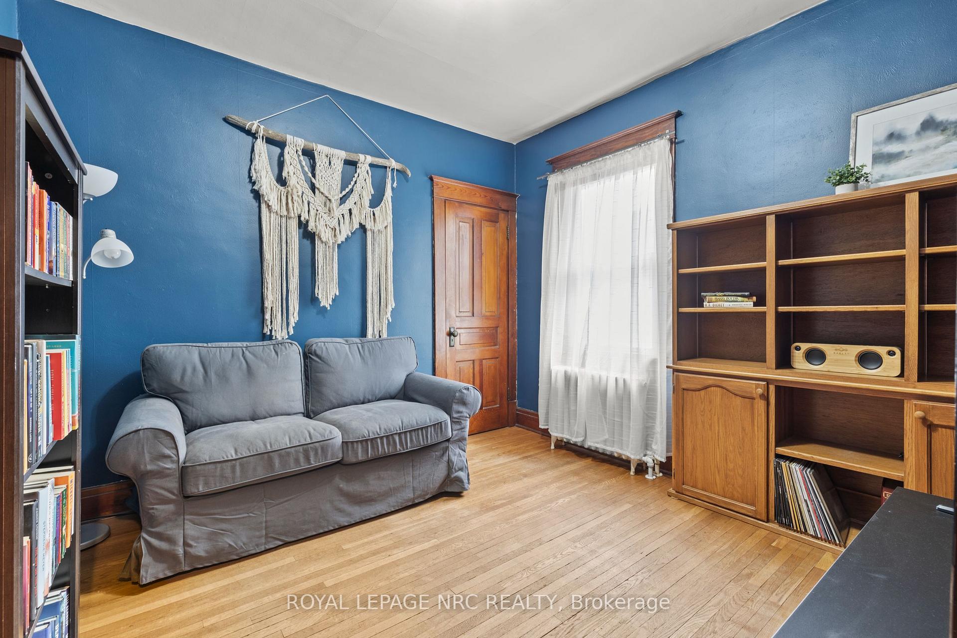 Photo 21 of 39 Dexter Street, St. Catharines, Ridley — HOMEH