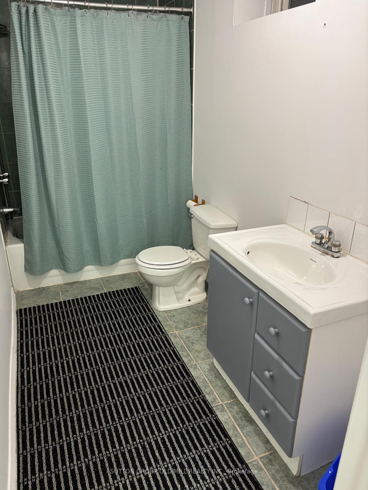 Photo 6 of Unit Bsmt, 45 Dominy Drive, Ajax, Central — HOMEH