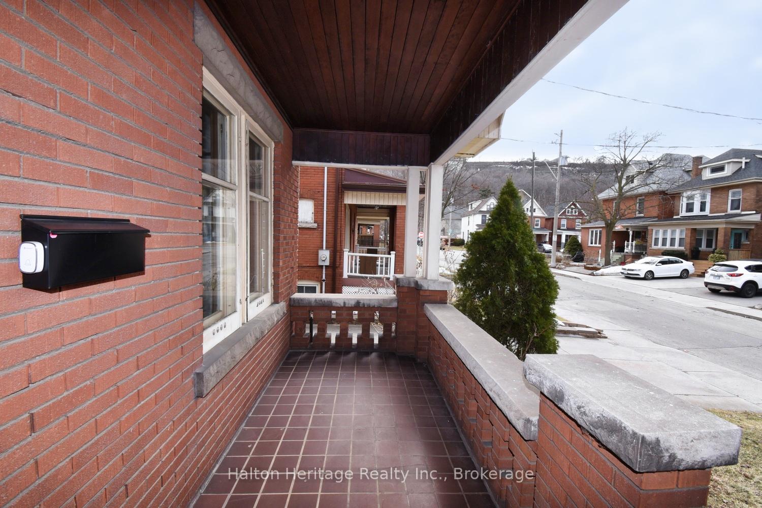 Photo 5 of 129 Eastbourne Avenue, Hamilton, St. Clair — HOMEH