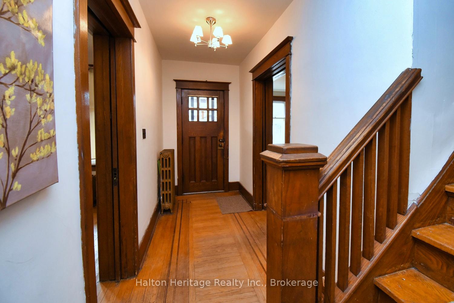 Photo 8 of 129 Eastbourne Avenue, Hamilton, St. Clair — HOMEH