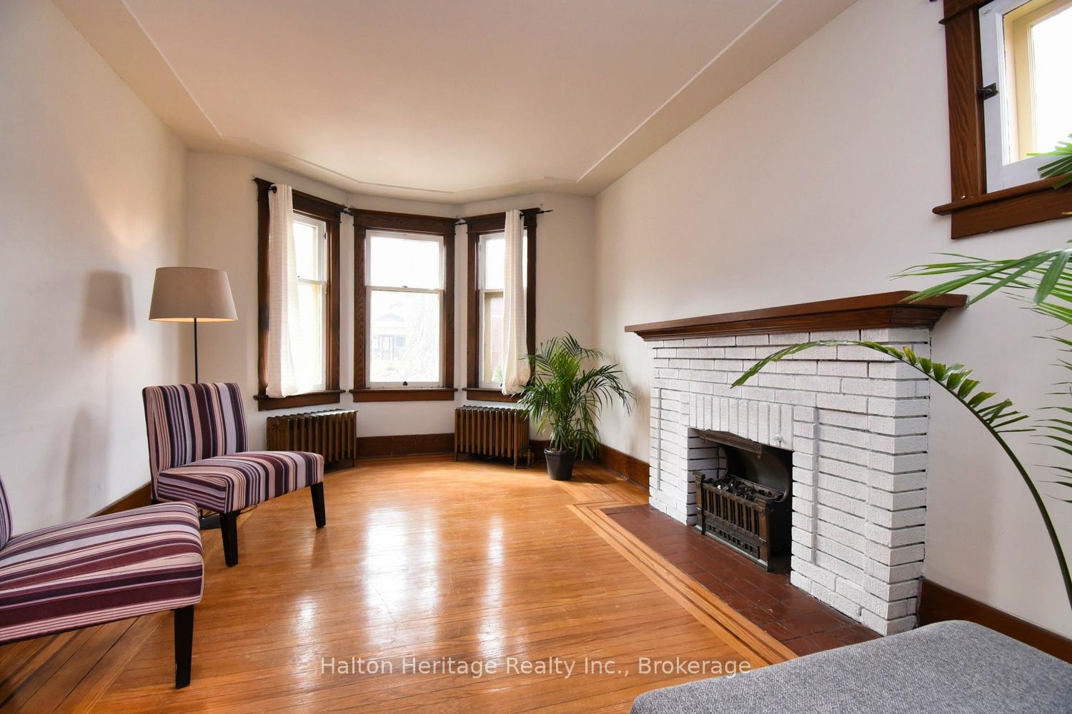 Photo 13 of 129 Eastbourne Avenue, Hamilton, St. Clair — HOMEH