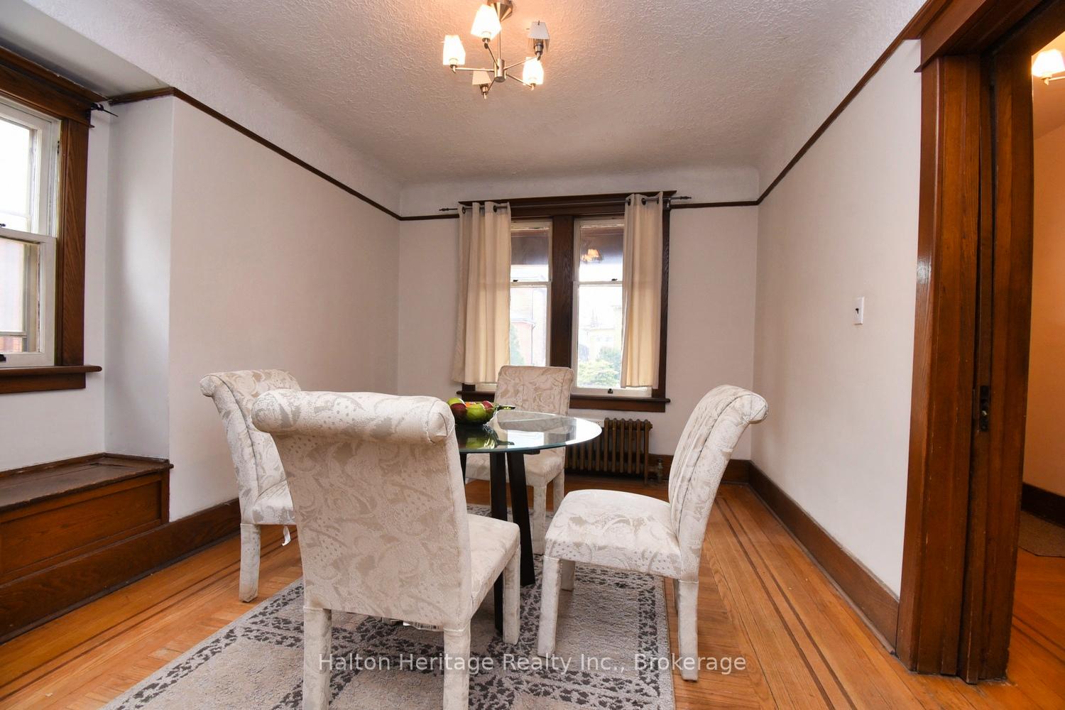 Photo 14 of 129 Eastbourne Avenue, Hamilton, St. Clair — HOMEH
