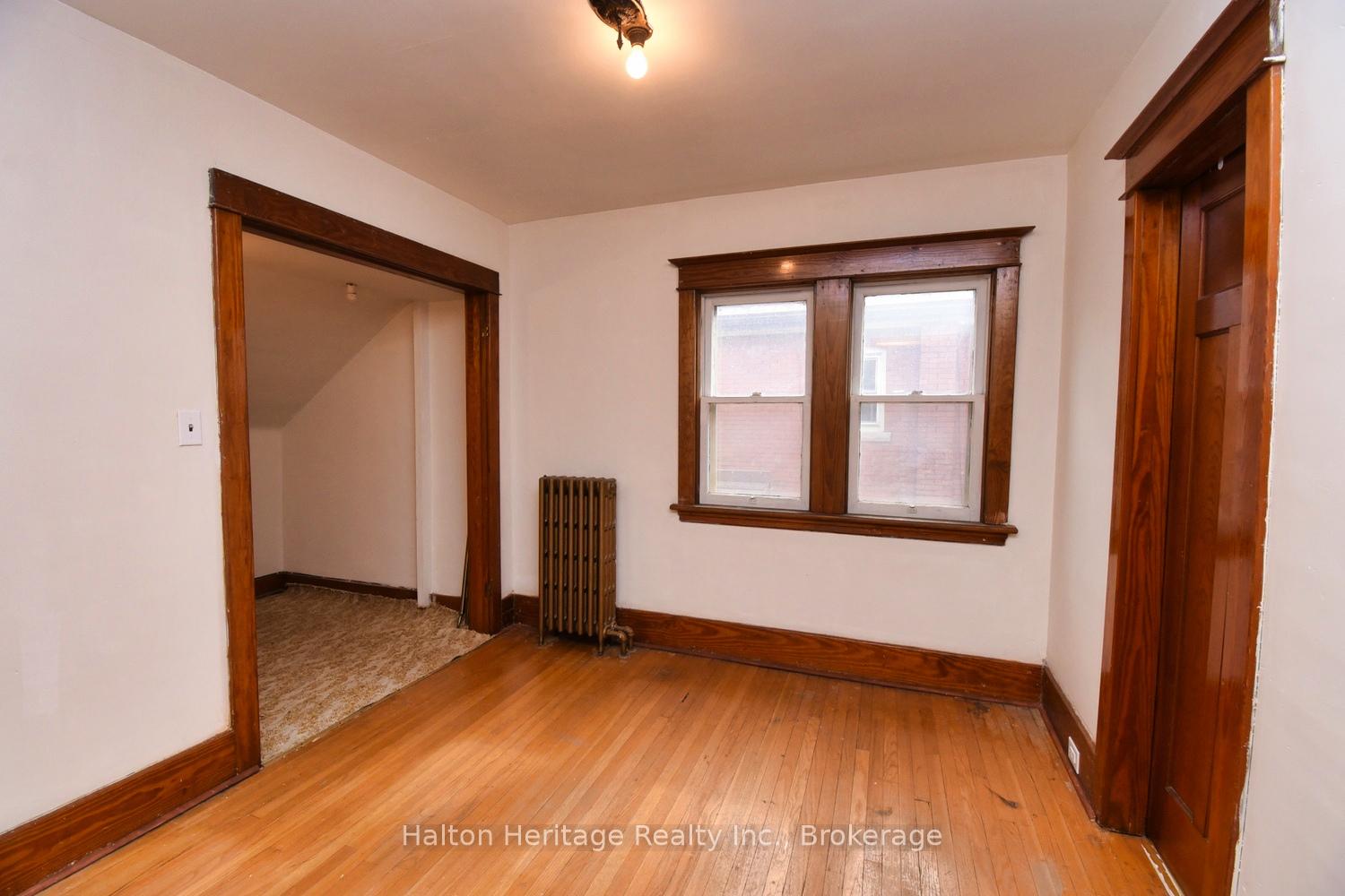 Photo 25 of 129 Eastbourne Avenue, Hamilton, St. Clair — HOMEH