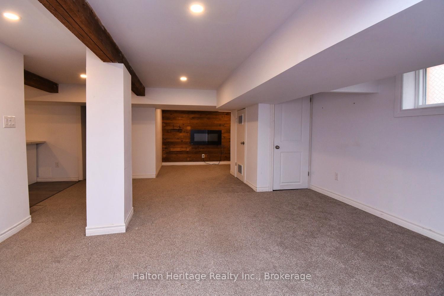 Photo 36 of 129 Eastbourne Avenue, Hamilton, St. Clair — HOMEH