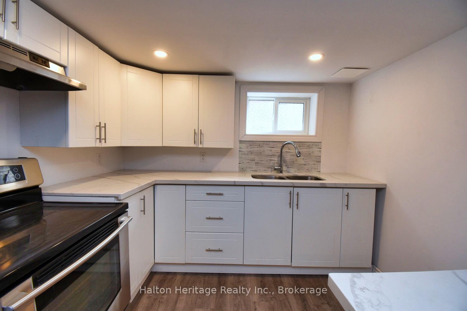Photo 38 of 129 Eastbourne Avenue, Hamilton, St. Clair — HOMEH
