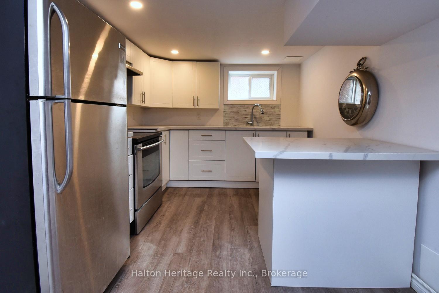 Photo 39 of 129 Eastbourne Avenue, Hamilton, St. Clair — HOMEH