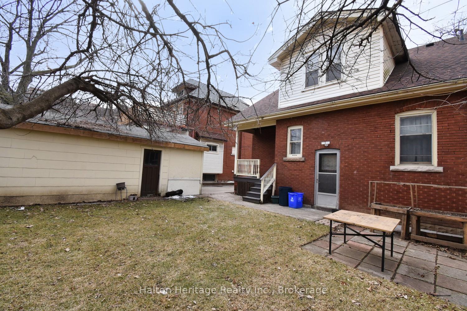 Photo 47 of 129 Eastbourne Avenue, Hamilton, St. Clair — HOMEH