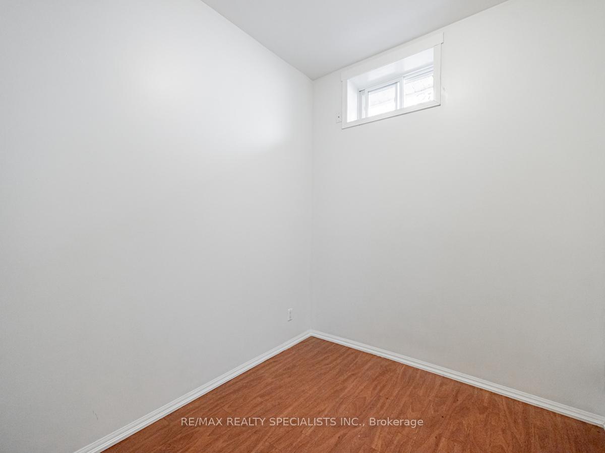 Photo 15 of 166 Hess Street N, Hamilton, Strathcona — HOMEH