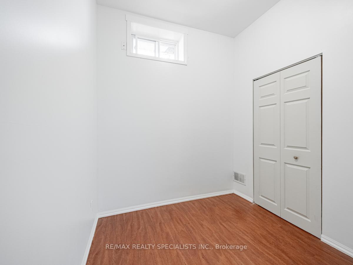 Photo 17 of 166 Hess Street N, Hamilton, Strathcona — HOMEH