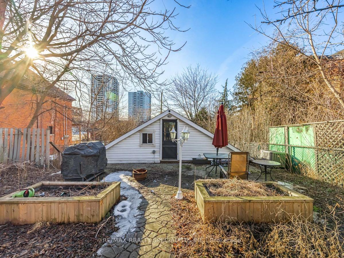 Photo 32 of 166 Hess Street N, Hamilton, Strathcona — HOMEH