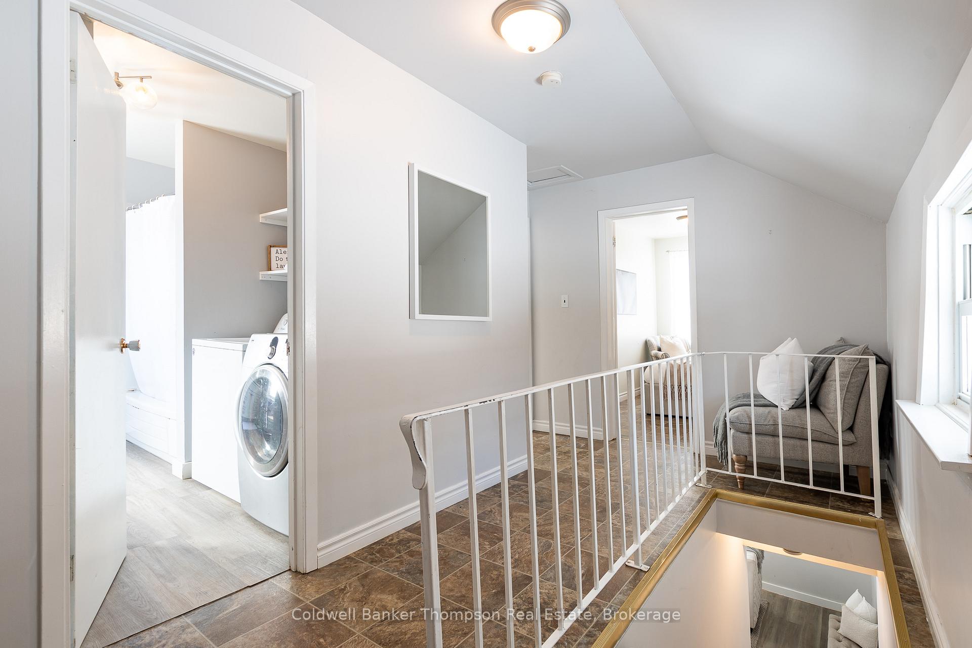 Photo 18 of 165 Yonge Street, Burk's Falls — HOMEH
