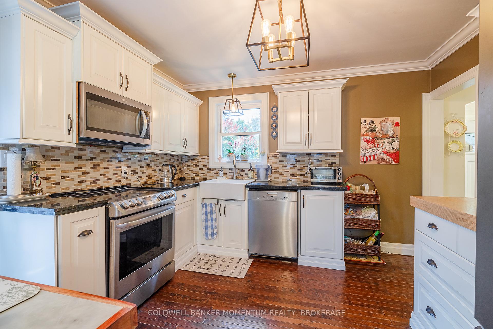 Photo 19 of 12 Cameron Road, St. Catharines, E. Chester — HOMEH