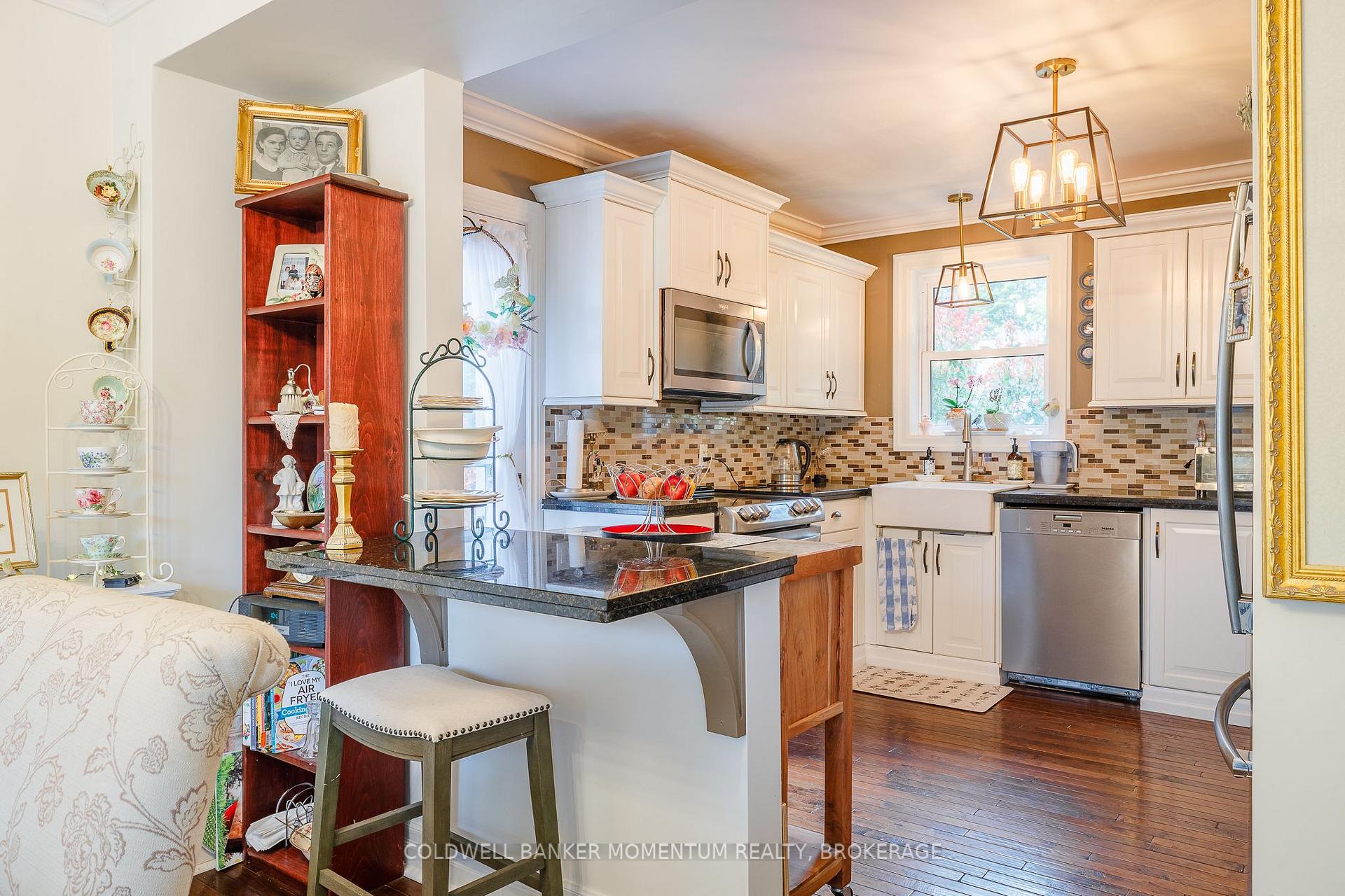 Photo 23 of 12 Cameron Road, St. Catharines, E. Chester — HOMEH