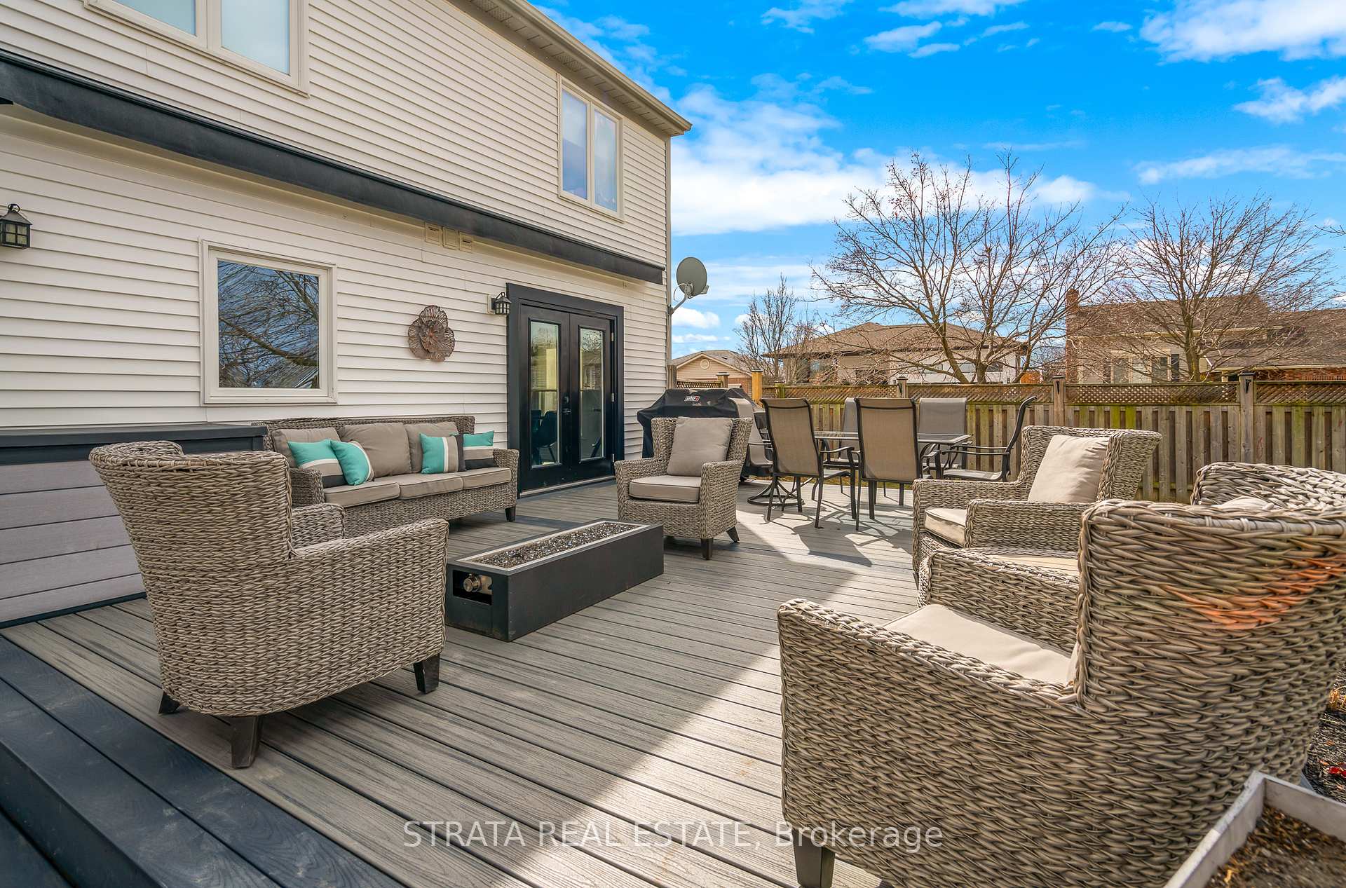 Photo 5 of 49 Fairhaven Drive, St. Catharines, Grapeview — HOMEH