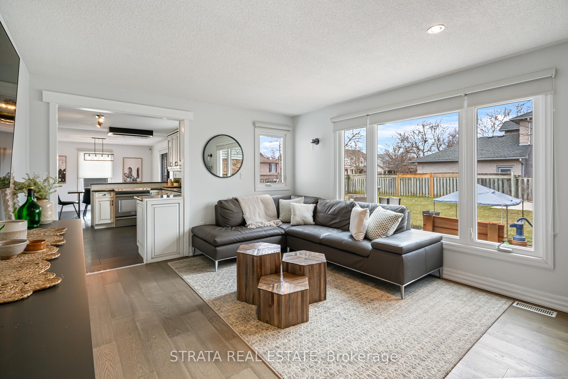Photo 16 of 49 Fairhaven Drive, St. Catharines, Grapeview — HOMEH