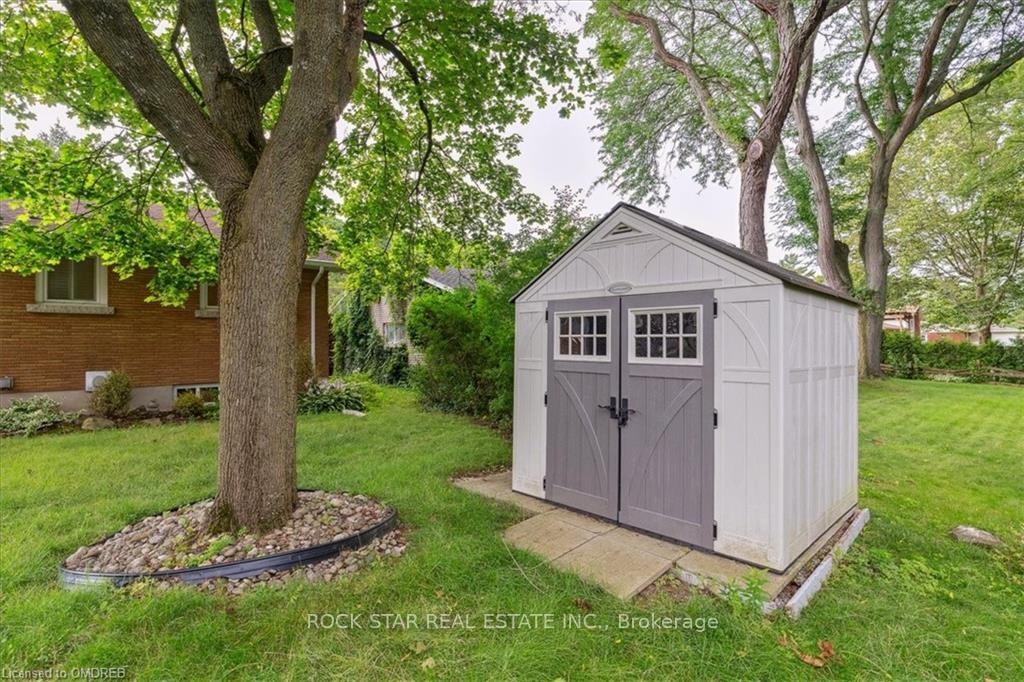 Photo 21 of 28 Valerie Drive, St. Catharines, Glendale/Glenridge — HOMEH