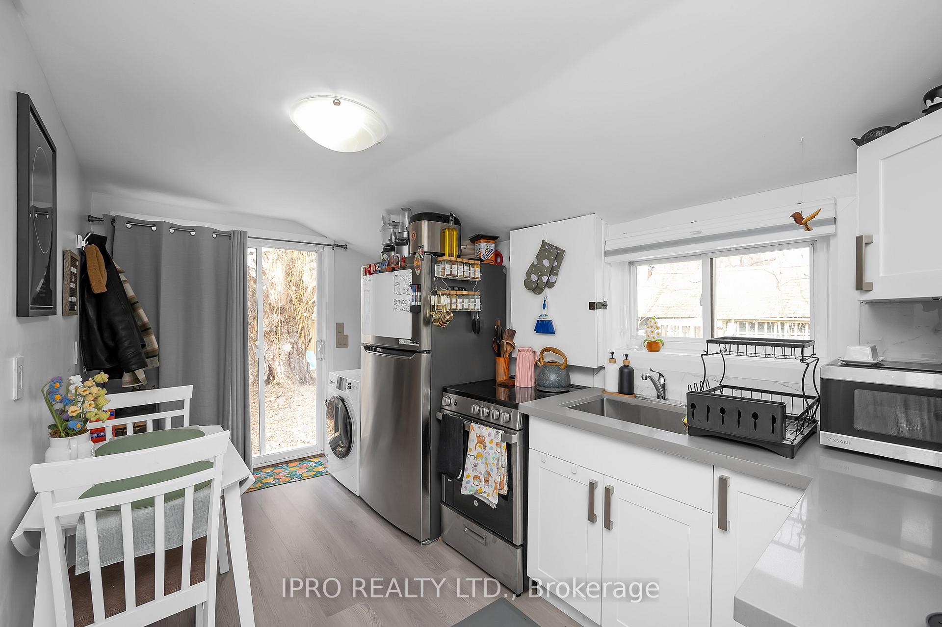 Photo 22 of 238 West 19th Street, Hamilton, Buchanan — HOMEH