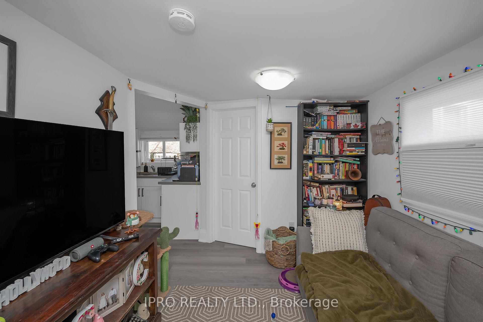 Photo 25 of 238 West 19th Street, Hamilton, Buchanan — HOMEH