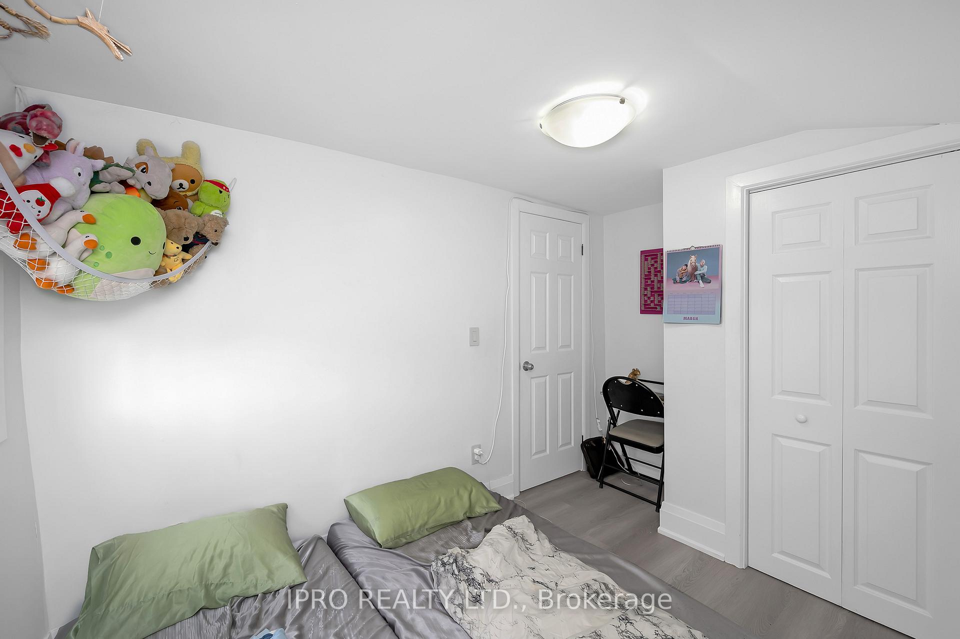 Photo 28 of 238 West 19th Street, Hamilton, Buchanan — HOMEH