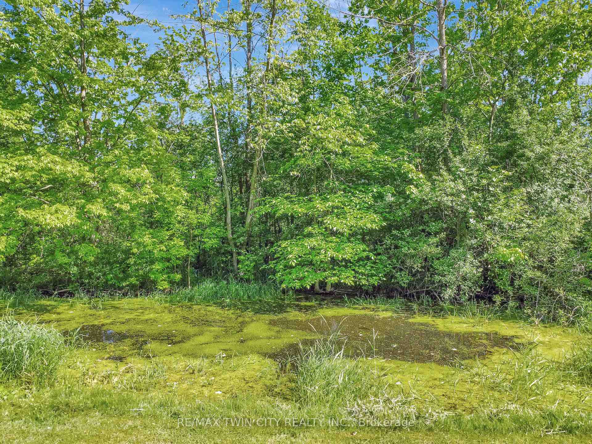 Photo 38 of 1961 5th Con Road W, Hamilton, Rural Flamborough — HOMEH