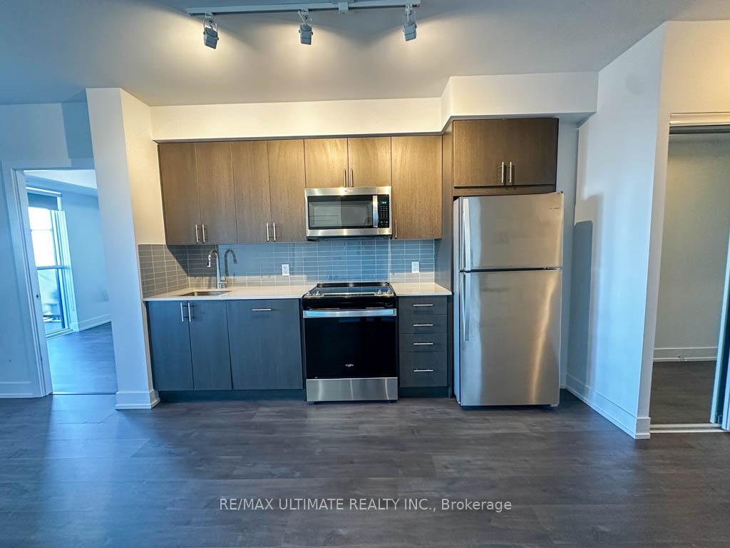 Photo 8 of Unit 2104, 2550 Simcoe Street N, Oshawa, Windfields — HOMEH