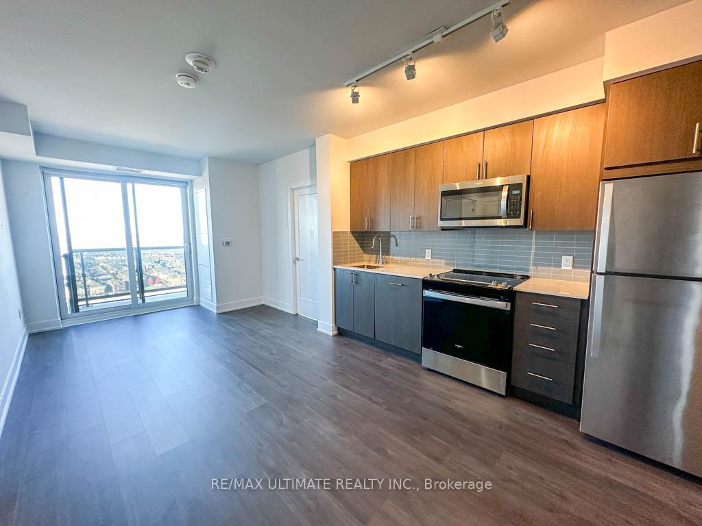 Photo 10 of Unit 2104, 2550 Simcoe Street N, Oshawa, Windfields — HOMEH