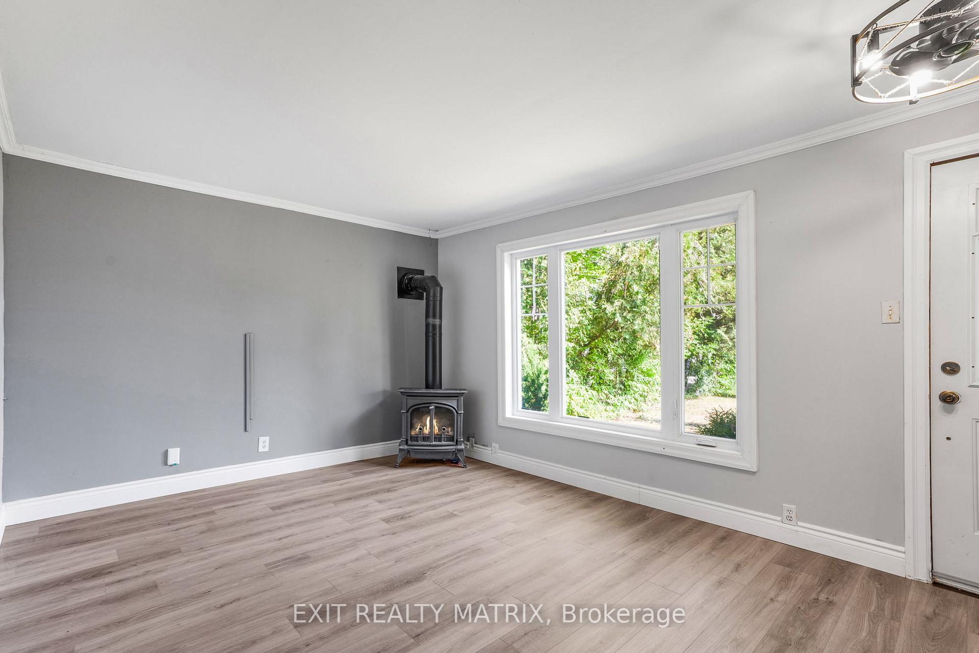 Photo 5 of 155 Front Road, Champlain, Champlain Twp — HOMEH