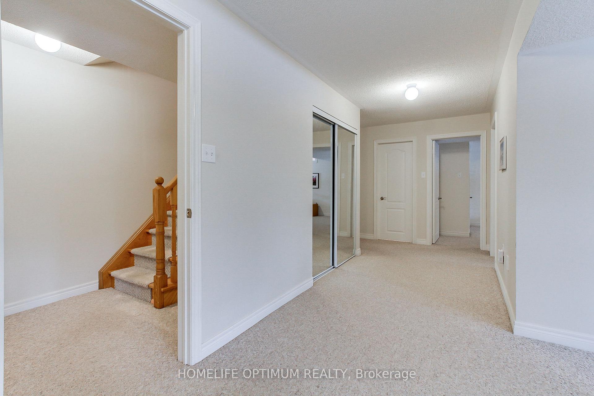 Photo 27 of 30 Benville Crescent E, Aurora, Aurora Estates — HOMEH