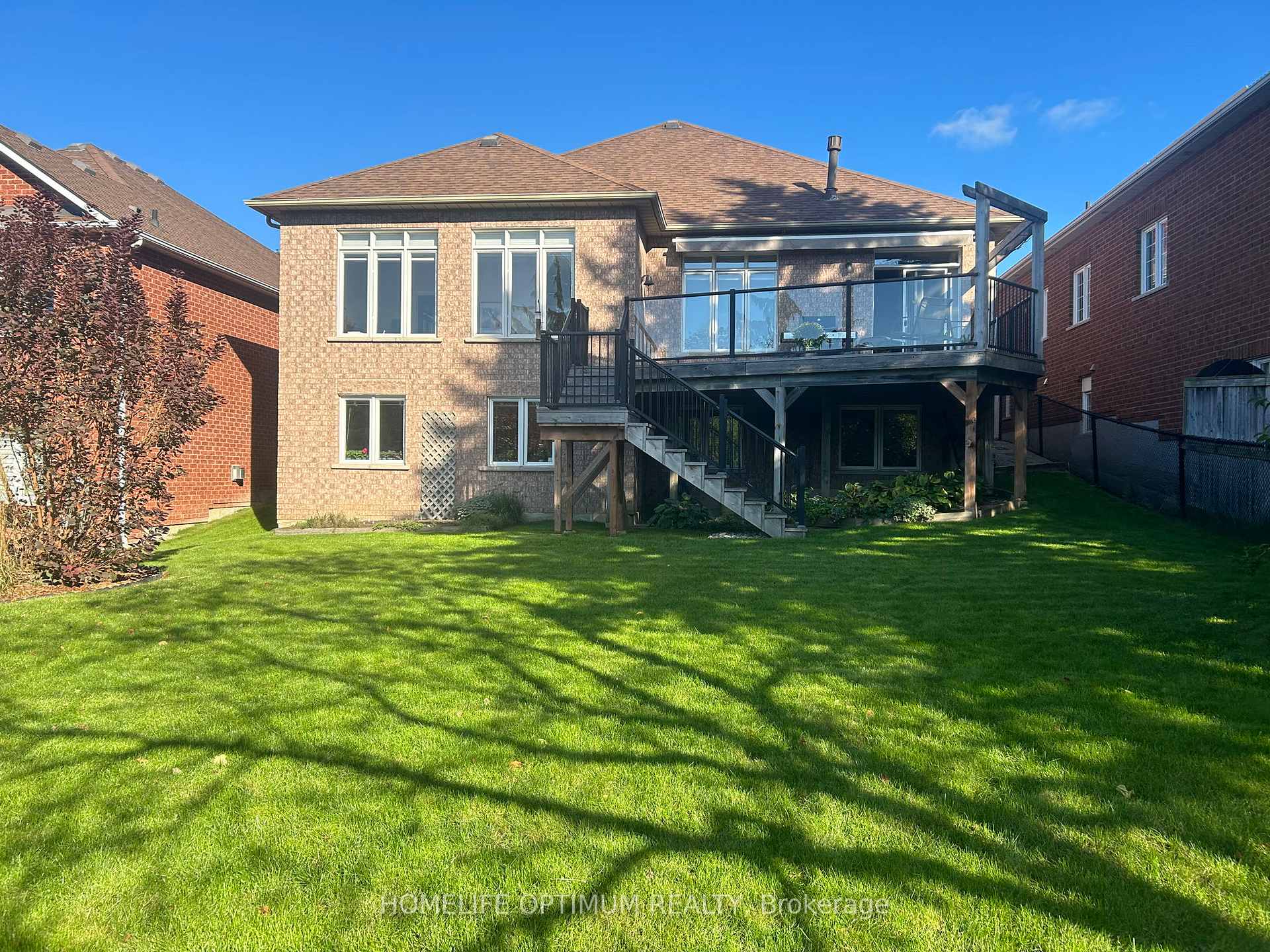 Photo 34 of 30 Benville Crescent E, Aurora, Aurora Estates — HOMEH
