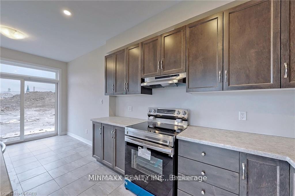 Photo 13 of 49 Noah Common, St. Catharines, Oakdale — HOMEH