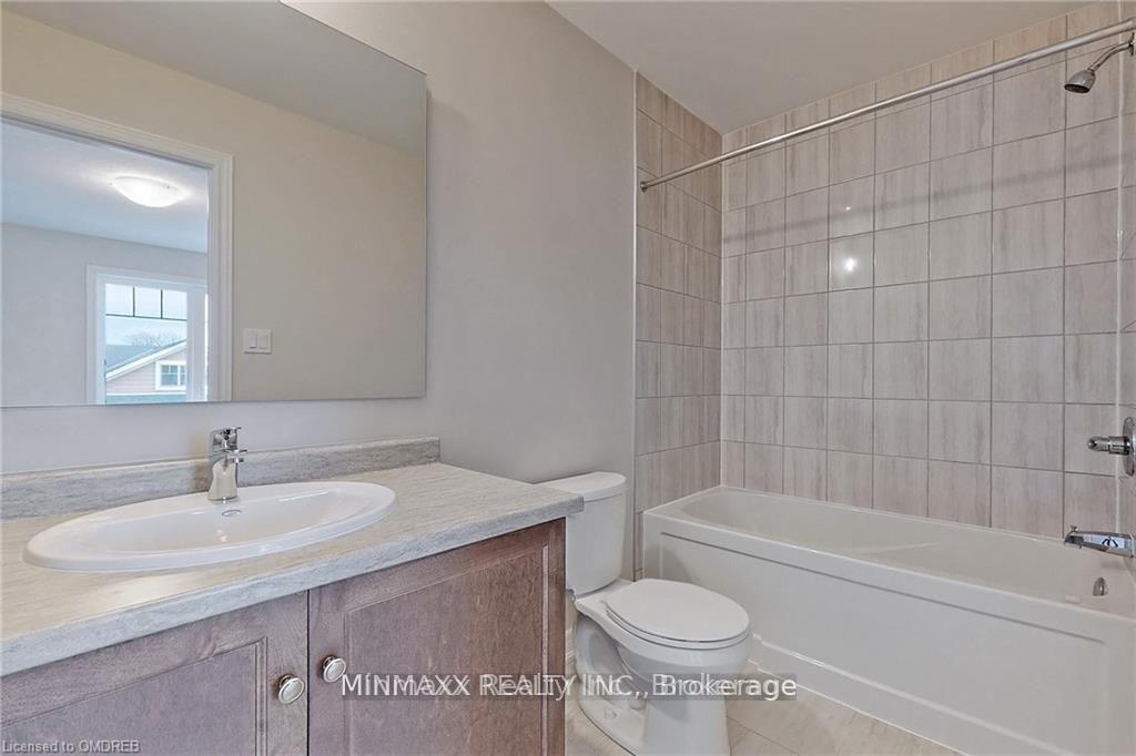 Photo 26 of 49 Noah Common, St. Catharines, Oakdale — HOMEH