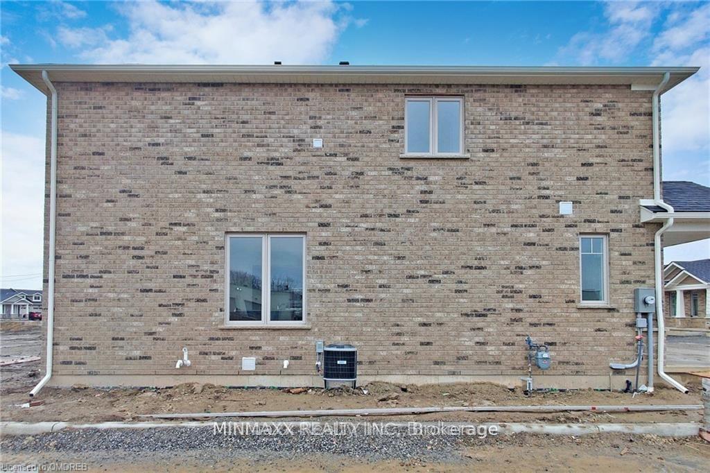 Photo 40 of 49 Noah Common, St. Catharines, Oakdale — HOMEH