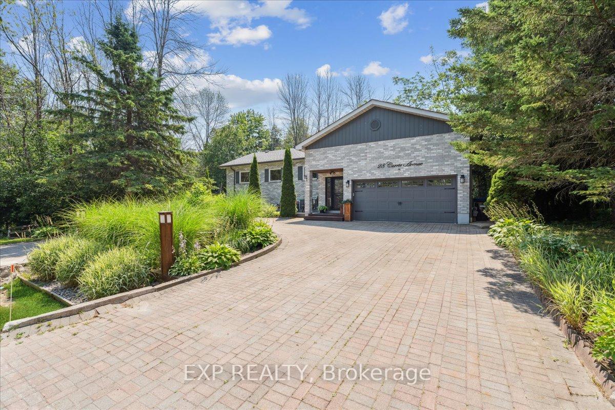 Photo 3 of 28 Currie Avenue, Collingwood — HOMEH