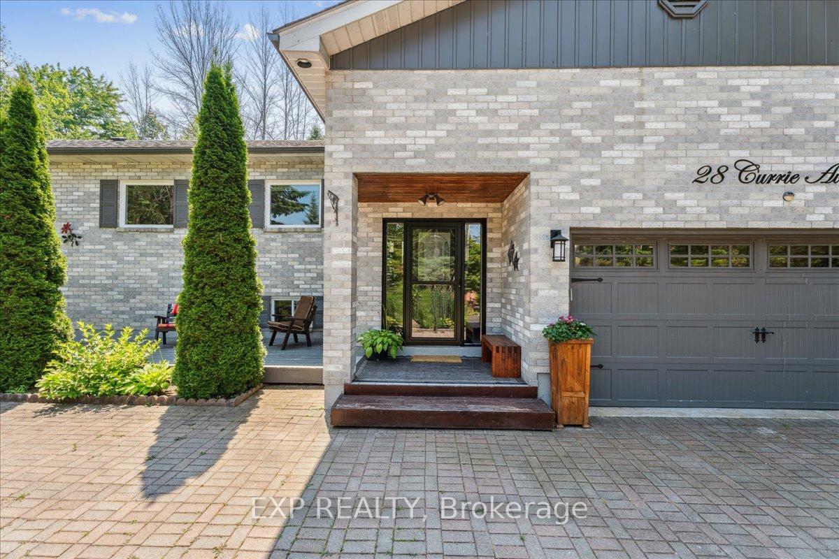 Photo 5 of 28 Currie Avenue, Collingwood — HOMEH