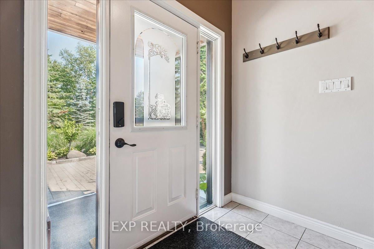 Photo 8 of 28 Currie Avenue, Collingwood — HOMEH
