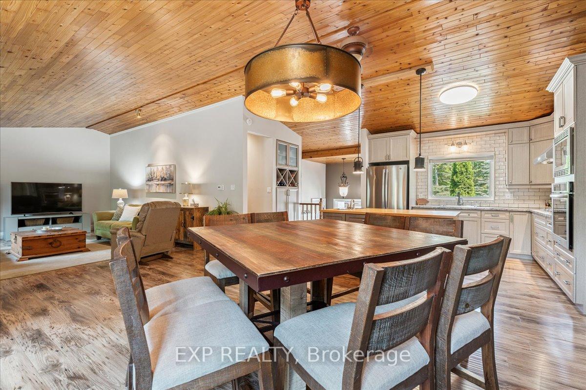 Photo 14 of 28 Currie Avenue, Collingwood — HOMEH