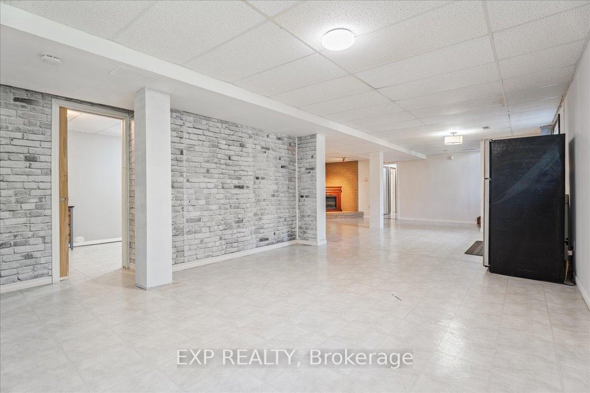 Photo 35 of 28 Currie Avenue, Collingwood — HOMEH