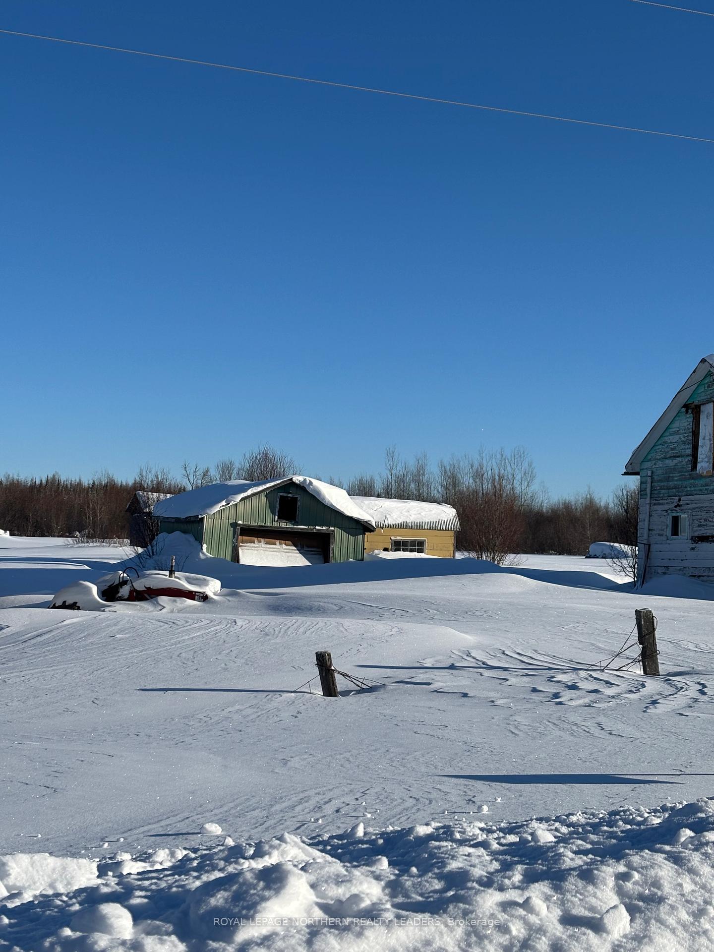 Photo 4 of 103 Hanna Road E, Cochrane — HOMEH