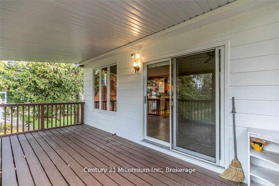 Photo 32 of 33 Niagara Street, Collingwood — HOMEH