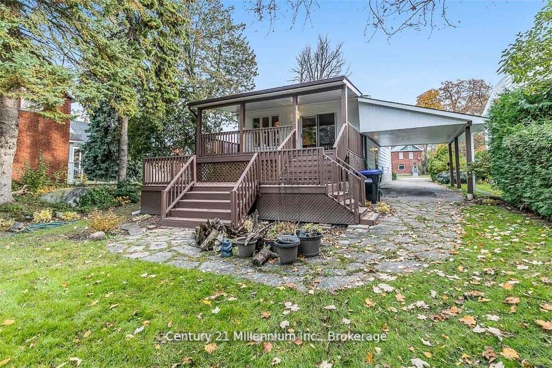 Photo 34 of 33 Niagara Street, Collingwood — HOMEH
